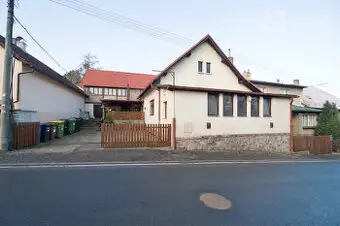 Multifunkční nemovitost: bydlení 140 m2 a podnikání 194 m2