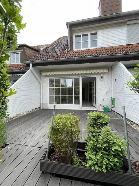 Pronájem domu 149 m², pozemek 56 m², Wiesbaden