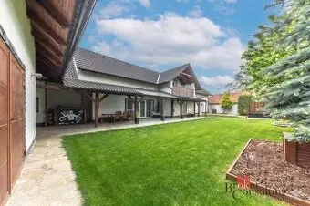 Prodej, domy/rodinný, 291 m2, U Rybníka 2/2, 25064 Zlonín, P