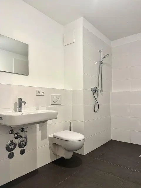 Pronájem bytu 1+1 28 m², Berlin
