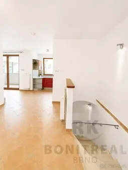 Pronájem krásného slunného bytu s balkónem v centru Brna
