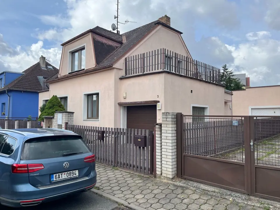 Pronájem domu 180 m², pozemek 800 m², Kazaňská, Praha
